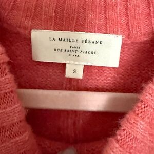 Sezane SAMA sweater size small- sold out!